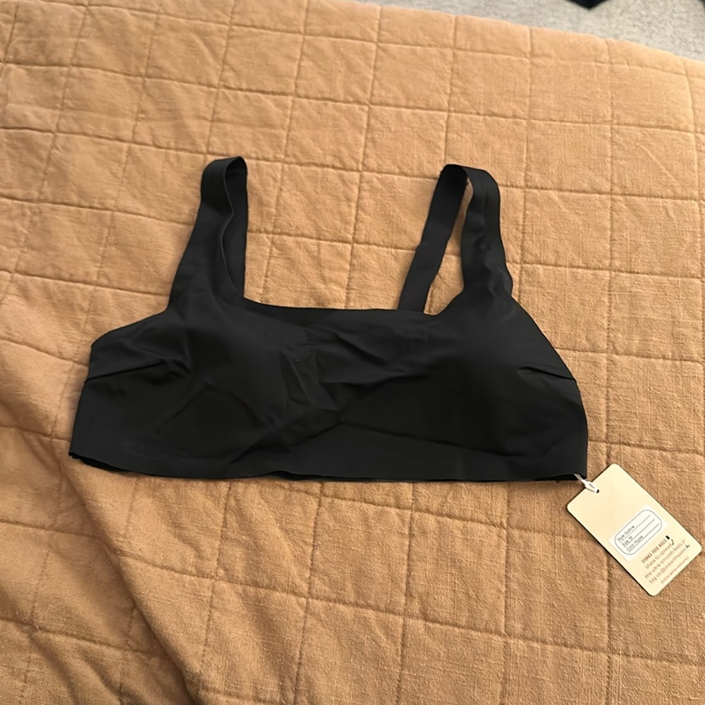 Black Onewith unused seamless swim suit top size M